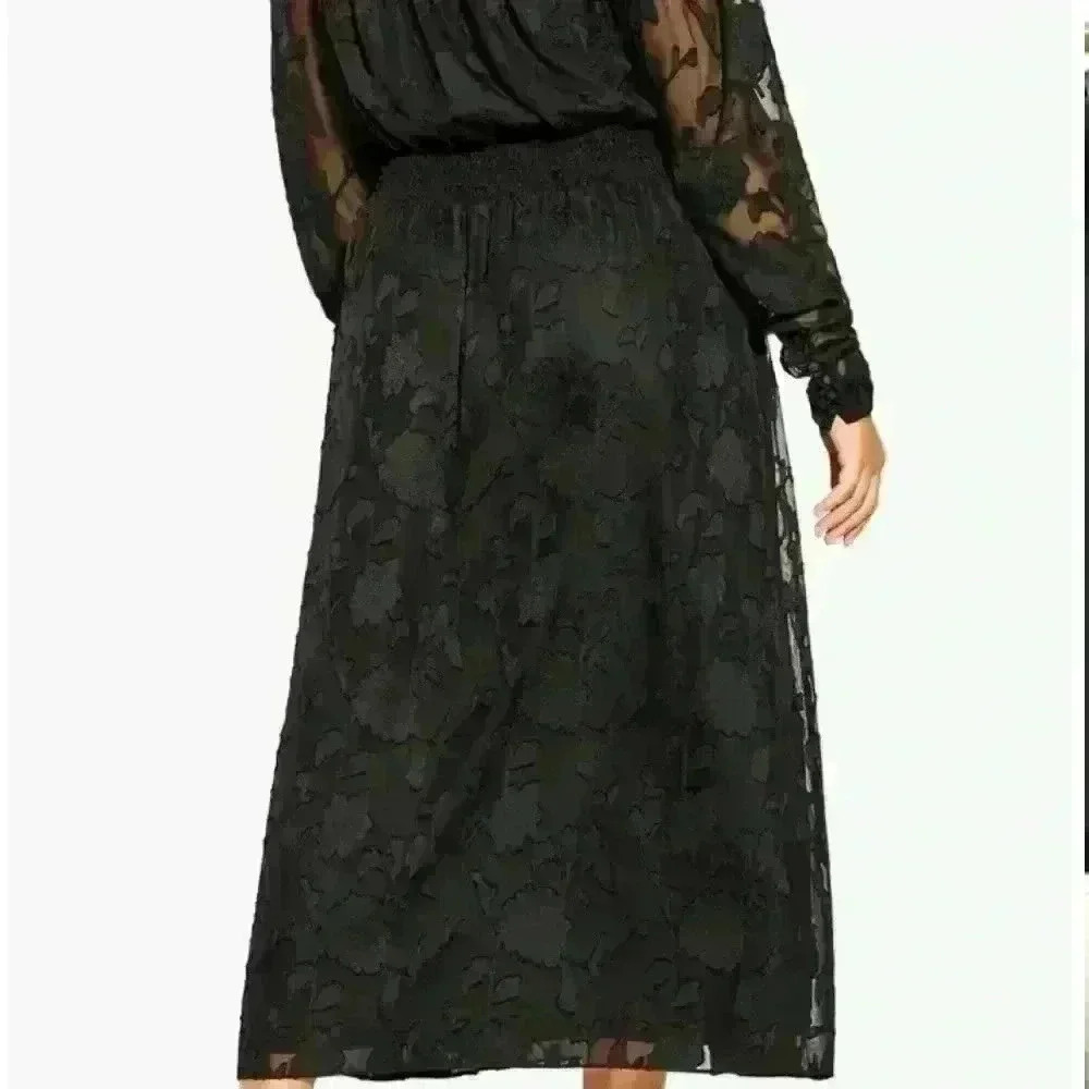 City Chic Black Lace Maxi Dress - Picture 2 of 6